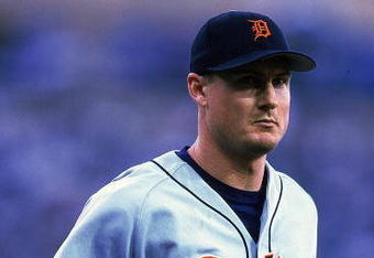 22 Aug 1999: Dean Palmer #7 of the Detroit Tigers runs on the field during the game against the California Angels at Edison Field in Anaheim, California. The Tigers defeated the Angels 12-3. Mandatory Credit: Tom Hauck  /Allsport