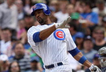 CHICAGO - MAY 2:  Derrek Lee #25 of the Chicago Cubs bats against the Florida Marlins during the game on May 2, 2009 at Wrigley Field in Chicago, Illinois. (Photo by Jonathan Daniel/Getty Images) 