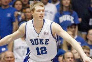 DURHAM, NC - MARCH 03:  Kyle Singler #12 of the Duke Blue Devils guards the court against the Florida State Seminoles during the game on March 3, 2009 at Cameron Indoor Stadium in Durham, North Carolina.  (Photo by Kevin C. Cox/Getty Images)