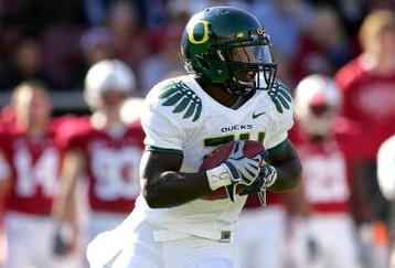 PALO ALTO, CA - NOVEMBER 07:  Kenjon Barner #24 of the Oregon Ducks in action during their game against the Stanford Cardinal at Stanford Stadium on November 7, 2009 in Palo Alto, California.  (Photo by Ezra Shaw/Getty Images)