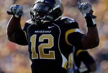 COLUMBIA, MO - NOVEMBER 07:  Linebacker Sean Weatherspoon #12 of the Missouri Tigers reacts after stopping the Baylor Bears offense during the game at Faurot Field/Memorial Stadium on November 7, 2009 in Columbia, Missouri.  (Photo by Jamie Squire/Getty Images)