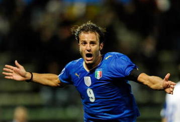 PARMA, ITALY - OCTOBER 14:  Alberto Gilardino of Italy celebrates after scoring his team's second goal during the FIFA 2010 World Cup Group 8 Qualifying match between Italy and Cyprus at Ennio Tardini Stadium on October 14, 2009 in Parma, Italy.  (Photo by Claudio Villa/Getty Images)