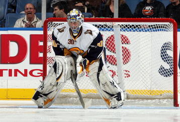 UNIONDALE, NY - OCTOBER 31:  Ryan Miller #30 of the Buffalo Sabres defends his net against the New York Islanders on October 31, 2009 at Nassau Coliseum in Uniondale, New York.  (Photo by Jim McIsaac/Getty Images)