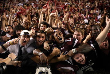COLUMBIA, SC - SEPTEMBER 24:  Chris Culliver #17 of the South Carolina Gamecocks celebrates with fans after a 16-10 victory over the Ole Miss Rebels after their game at Williams-Brice Stadium on September 24, 2009 in Columbia, South Carolina.  (Photo by Streeter Lecka/Getty Images)