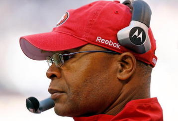 INDIANAPOLIS - NOVEMBER 01:  Mike Singletary the Head Coach of the San Francisco 49ers is pictured during the NFL game against  the Indianapolis Colts  at Lucas Oil Stadium on November 1, 2009 in Indianapolis, Indiana. The Colts won 18-14.  (Photo by Andy Lyons/Getty Images)
