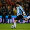 MADRID, SPAIN - NOVEMBER 14:  Lionel Messi of Argentina scores the equalizing goal from the penalty spot during the friendly International football match Spain against Argentina at the Vicente Calderon stadium in Madrid, on November 14, 2009 in Madrid, Spain.  (Photo by Clive Brunskill/Getty Images)