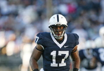 STATE COLLEGE, PA - NOVEMBER 7: Quarterback Daryll Clark #17 of the Penn State Nittany Lions warms-up before a game against the Ohio State Buckeyes on November 7, 2009 at Beaver Stadium in State College, Pennsylvania. Ohio State won 24-7. (Photo by Hunter Martin/Getty Images)