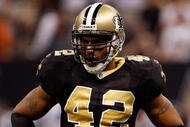 NEW ORLEANS - NOVEMBER 08:  Safety Darren Sharper #42 of the New Orleans Saints at Louisiana Superdome on November 8, 2009 in New Orleans, Louisiana.  (Photo by Ronald Martinez/Getty Images)