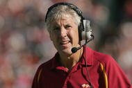 PALO ALTO, CA - SEPTEMBER 25:  Head coach Pete Carroll of the USC Trojans watches the action on the field during the game against the Stanford Cardinals on September 25, 2004 at Stanford Stadium in Palo Alto, California.  USC defeated Stanford 31-28. (Photo by Stephen Dunn/Getty Images)