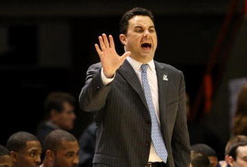 BOISE, ID - MARCH 22: Head Coach Sean Miller of the Xavier Musketeers adjusts his team during the game against the Wisconsin Badgers in the second round of the NCAA Division I Men's Basketball Tournament at the Taco Bell Arena on March 22, 2009 in Boise, Idaho.  (Photo by Jed Jacobsohn/Getty Images)