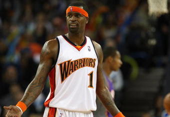 OAKLAND, CA - MARCH 15:  Stephen Jackson #1 of the Golden State Warriors is called for his second technical foul and is thrown out of the game by referee Tony Brothers against the Phoenix Suns during an NBA game on March 15, 2009 at Oracle Arena in Oakland, California. NOTE TO USER: User expressly acknowledges and agrees that, by downloading and or using this photograph, User is consenting to the terms and conditions of the Getty Images License Agreement.  (Photo by Jed Jacobsohn/Getty Images)