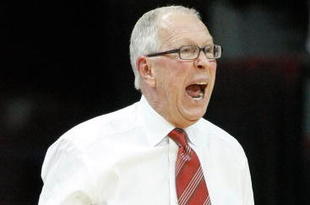 LAS VEGAS - MARCH 14: Head coach Steve Fisher of the San Diego State Aztecs yells to his players as they take on the Utah Utes during the championship game of the Conoco Mountain West Conference tournament at the Thomas & Mack Center March 14, 2009 in Las Vegas, Nevada. The Utes won the title 52-50. (Photo by Ethan Miller/Getty Images)
