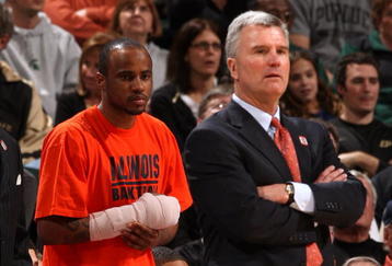 INDIANAPOLIS - MARCH 14:  Injured guard Chester Frazier of the Illinois Fighting Illini looks on next to Illinois head coach Bruce Weber against the Purdue Boilermakers during their semifinal game of the Big Ten Men's Basketball Tournament at Conseco Fieldhouse on March 14, 2009 in Indianapolis, Indiana.  (Photo by Jonathan Daniel/Getty Images)