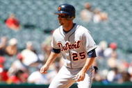 ANAHEIM, CA - AUGUST 26:  Ryan Raburn #25 of the Detroit Tigers leads off of second base against the Los Angeles Angels of Anaheim at Angel Stadium on August 26, 2009 in Anaheim, California. The Angels defeated the Tigers 4-2.  (Photo by Jeff Gross/Getty Images)
