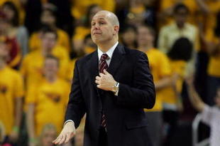 LOS ANGELES, CA - JANUARY 15:  Head Coach Herb Sendek of Arizona State signals a play from the sideline to his players in the first half of the game at Galen Center on January 15, 2009 in Los Angeles, California.  The Trojans defeated the Sun Devils 61-49.  (Photo by Victor Decolongon/Getty Images)