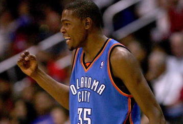 LOS ANGELES, CA - NOVEMBER 11:  Kevin Durant #35 of  the Oklahoma City Thunder celebrates during the game against the Los Angeles Clippers on November 11, 2009 at Staples Center in Los Angeles, California.   The Thunder won 83-79.   NOTE TO USER: User expressly acknowledges and agrees that, by downloading and/or using this Photograph, user is consenting to the terms and conditions of the Getty Images License Agreement.  (Photo by Stephen Dunn/Getty Images)