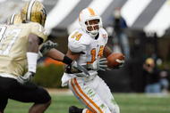NASHVILLE, TN - NOVEMBER 22:  Eric Berry #14 of the Tennessee Volunteers carries the ball during the game against the Vanderbilt Commodores at Vanderbilt Stadium on November 22, 2008 in Nashville, North Carolina.  (Photo by Kevin C. Cox/Getty Images)