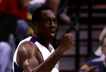 PORTLAND, OR - MARCH 21:  Quincy Pondexter #20 of the Washington Huskies reacts in the second half against the Purdue Boilermakers during the second round of the NCAA Division I Men's Basketball Tournament at the Rose Garden on March 21, 2009 in Portland, Oregon.  (Photo by Jonathan Ferrey/Getty Images)