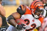 PITTSBURGH - NOVEMBER 15: Cedric Benson #32  of the Cincinnati Bengals runs against the Pittsburgh Steelers at Heinz Field on November 15, 2009 in Pittsburgh, Pennsylvania. The Bengals won 18-12.  (Photo by Rick Stewart/Getty Images)