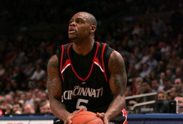 NEW YORK - MARCH 12: Deonta Vaughn #5 of the Cincinnati Bearcats attempts to take a shot against the Pittsburgh Panthers during the 2008 Big East Men's Basketball Championship at Madison Square Garden on March 12, 2008 in New York City.  (Photo by Jim McIsaac/Getty Images)