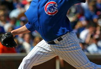 CHICAGO - AUGUST 30: Tom Gorzelanny #22 of the Chicago Cubs pitches in the 4th inning against the New York Mets on August 30, 2009 at Wrigley Field in Chicago, Illinois. The Mets defeated the Cubs 4-1.  (Photo by Jonathan Daniel/Getty Images)