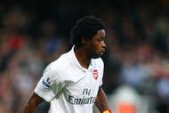 LONDON, ENGLAND - OCTOBER 25:  Alexandre Song of Arsenal in action during the Barclays Premier League match between West Ham United and Arsenal at Boleyn Ground on October 25, 2009 in London, England.  (Photo by Phil Cole/Getty Images)