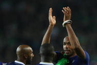 DUBLIN, IRELAND - NOVEMBER 14:  France forward Nicolas Anelka (l) and Thierry Henry celebrate at the end of the FIFA 2010 World Cup Qualifier play off first leg between Republic of Ireland and France at Croke Park on November 14, 2009 in Dublin, Ireland.  (Photo by Stu Forster/Getty Images)