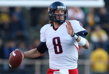 BERKELEY, CA - NOVEMBER 14:  Nick Foles #8 of the Arizona Wildcats passes against the California Golden Bears at California Memorial Stadium on November 14, 2009 in Berkeley, California.  (Photo by Jed Jacobsohn/Getty Images)