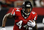 ATLANTA - SEPTEMBER 03:  Jason Snelling #44 of the Atlanta Falcons against the Baltimore Raves at Georgia Dome on September 3, 2009 in Atlanta, Georgia.  (Photo by Kevin C. Cox/Getty Images)