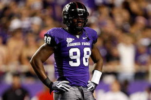 FORT WORTH, TX - NOVEMBER 14:  Defensive end Jerry Hughes #98 of the TCU Horned Frogs at Amon G. Carter Stadium on November 14, 2009 in Fort Worth, Texas.  (Photo by Ronald Martinez/Getty Images)