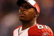EAST RUTHERFORD, NJ - OCTOBER 25:  Anquan Boldin #81 of the Arizona Cardinals watches from the bench against the New York Giants on October 25, 2009 at Giants Stadium in East Rutherford, New Jersey.  (Photo by Chris McGrath/Getty Images)
