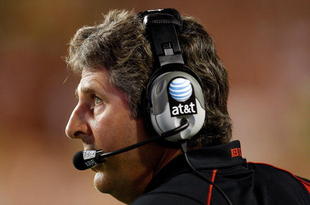 AUSTIN, TX - SEPTEMBER 19:  Head coach Mike Leach of the Texas Tech Red Raiders during play against the Texas Longhorns at Darrell K Royal-Texas Memorial Stadium on September 19, 2009 in Austin, Texas.  (Photo by Ronald Martinez/Getty Images)