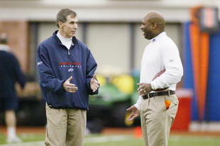 ORCHARD PARK, NY - MAY 6: Head coach Dick Jauron of the Buffalo Bills talks to defensive coordinator Perry Fewell during Mini Camp on May 6, 2006 at the Buffalo Bills Fieldhouse in Orchard Park, New York. (Photo by Rick Stewart/Getty Images)