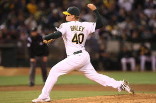 OAKLAND, CA - AUGUST 17:  Pitcher Andrew Bailey #40 of the Oakland Athletics closes the ninth inning against the New York Yankees during the Major League Baseball game at the Oakland Coliseum on August 17, 2009 in Oakland, California. (Photo by Jed Jacobsohn/Getty Images)