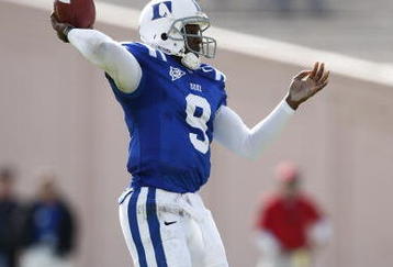 DURHAM, NC - NOVEMBER 14:  Thaddeus Lewis #9 of the Duke Blue Devils passes the football against the Georgia Tech Yellow Jackets at Wallace Wade Stadium on November 14, 2009 in Durham, North Carolina. (Photo by Joe Robbins/Getty Images)