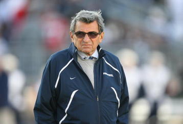 STATE COLLEGE, PA - NOVEMBER 7: Head coach Joe Paterno of the Penn State Nittany Lions watches warm-ups before a game against the Ohio State Buckeyes on November 7, 2009 at Beaver Stadium in State College, Pennsylvania. Ohio State won 24-7. (Photo by Hunter Martin/Getty Images)