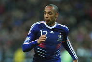PARIS - FRANCE- NOVEMBER 18:  Thierry Henry of France during the France v Republic of Ireland FIFA 2010 World Cup Qualifying Play Off second leg match at the Stade de France on November 18, 2009 in Paris, France.  (Photo by Michael Steele/Getty Images)