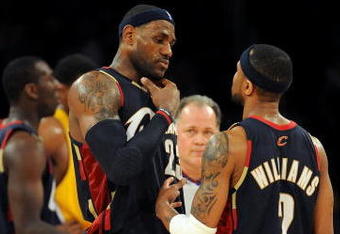 LOS ANGELES, CA - JANUARY 19:  (L-R) LeBron James #23 of the Cleveland Cavaliers talks to teammate Mo Williams #2 during the game against the Los Angeles Lakers at Staples Center on January 19, 2009 in Los Angeles, California.  The Lakers defeated the Cavaliers 105-88.  (Photo by Harry How/Getty Images)