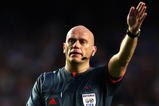 LONDON, ENGLAND - MAY 06:  Referee Tom Henning Ovrebo makes a decision during the UEFA Champions League Semi Final Second Leg match between Chelsea and Barcelona at Stamford Bridge on May 6, 2009 in London, England.  (Photo by Jamie McDonald/Getty Images)