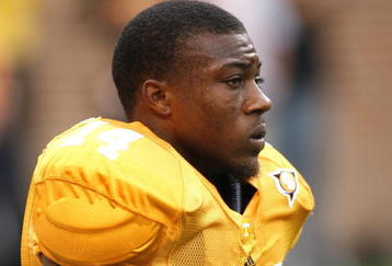 KNOXVILLE, TN - SEPTEMBER 12: Eric Berry #14 of the Tennessee Volunteers looks on against the UCLA Bruins on September 12, 2009 at Neyland Stadium in Knoxville, Tennessee. UCLA beat Tennessee 19-15. (Photo by Joe Murphy/Getty Images)