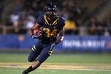 BERKELEY, CA - NOVEMBER 14:  Shane Vereen #34 of the California Golden Bears runs against the Arizona Wildcats at California Memorial Stadium on November 14, 2009 in Berkeley, California.  (Photo by Jed Jacobsohn/Getty Images)