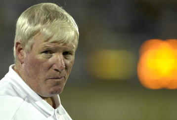 ORLANDO, FL - October 20: Coach George O'Leary of the University of Central Florida Golden Knights directs play against the Tulsa Golden Hurricane at Bright House Stadium on October 20, 2007 in Orlando, Florida.  UCF won 44 - 23. (Photo by Al Messerschmidt/Getty Images)