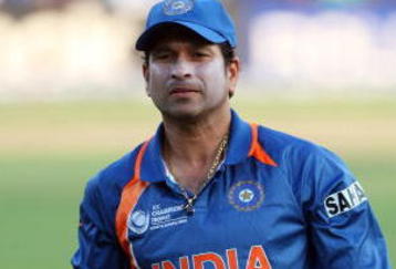 CENTURION, SOUTH AFRICA - SEPTEMBER 26:  Sachin Tendulkar of India looks on during the  ICC Champions Trophy group A match between India and Pakistan at Centurion on September 26, 2009 in Centurion, South Africa.  (Photo by Tom Shaw/Getty Images)