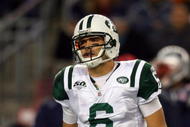FOXBORO, MA - NOVEMBER 22:  Mark Sanchez #6 of the New York Jets reacts during a game with the New England Patriots at Gillette Stadium on November 22, 2009 in Foxboro, Massachusetts. (Photo by Jim Rogash/Getty Images)