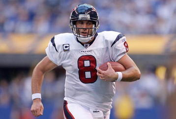 INDIANAPOLIS - NOVEMBER 8:  Matt Schaub #8 of the Houston Texans runs with the ball during the NFL game against the Indianapolis Colts at Lucas Oil Stadium on November 8, 2009 in Indianapolis, Indiana.  (Photo by Andy Lyons/Getty Images)