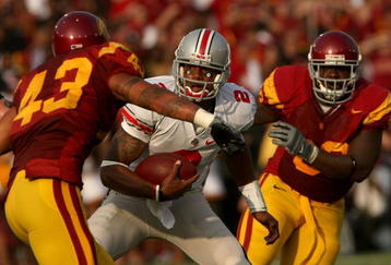 LOS ANGELES, CA - SEPTEMBER 13:  Terrelle Pryor #2 of the Ohio State Buckeyes runs the ball against the USC Trojans during the college football game at the Los Angeles Memorial Coliseum on September 13, 2008 in Los Angeles, California.  (Photo by Stephen Dunn/Getty Images)