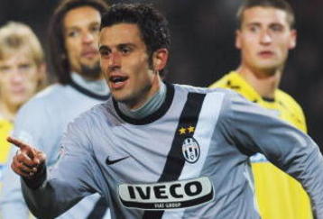 TURIN, ITALY - NOVEMBER 22:  Fabio Grosso of Juventus FC celebrates his goal during the Serie A match between Juventus and Udinese at Stadio Olimpico di Torino on November 22, 2009 in Turin, Italy.  (Photo by Valerio Pennicino/Getty Images)