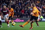 HULL, ENGLAND - NOVEMBER 21:  Jimmy Bullard of Hull successfully takes a penalty to score his team's third goal during the Barclays Premier League match between Hull City and West Ham United at the KC Stadium on November 21, 2009 in Hull, England.  (Photo by Hamish Blair/Getty Images)