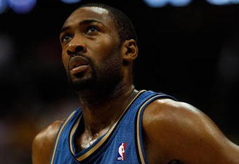 DALLAS - OCTOBER 27:  Gilbert Arenas #0 of the Washington Wizards on October 27, 2009 at American Airlines Center in Dallas, Texas.  NOTE TO USER: User expressly acknowledges and agrees that, by downloading and/or using this Photograph, user is consenting to the terms and conditions of the Getty Images License Agreement.  (Photo by Ronald Martinez/Getty Images)