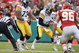 KANSAS CITY, MO - NOVEMBER 22: Quarterback Ben Roethlisberger #7 of the Pittsburgh Steelers tries to avoid a sack in NFL game action against the Kansas City Chiefs at Arrowhead Stadium on November 22, 2009 in Kansas City, Missouri.  The Chiefs defeated the Steelers 27-24.  (Photo by Wesley Hitt/Getty Images)